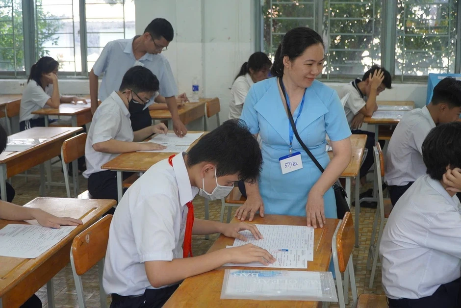 Hơn 151 nghìn thí sinh TPHCM thi vào lớp 10 lớn nhất từ trước tới nay Hơn 151 nghìn thí sinh TPHCM thi vào lớp 10 lớn nhất từ trước tới nay