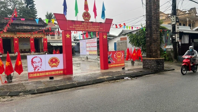 Huế đang mưa lạnh, đến ngày bầu cử thời tiết như thế nào?