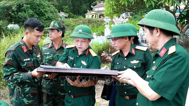 Huế: Khảo sát khu vực nghi có khoảng 140 hài cốt liệt sỹ Huế: Khảo sát khu vực nghi có khoảng 140 hài cốt liệt sỹ