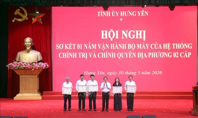 Hưng Yên sẽ thay thế ngay cán bộ 'sợ việc', uy tín thấp Hưng Yên sẽ thay thế ngay cán bộ 'sợ việc', uy tín thấp