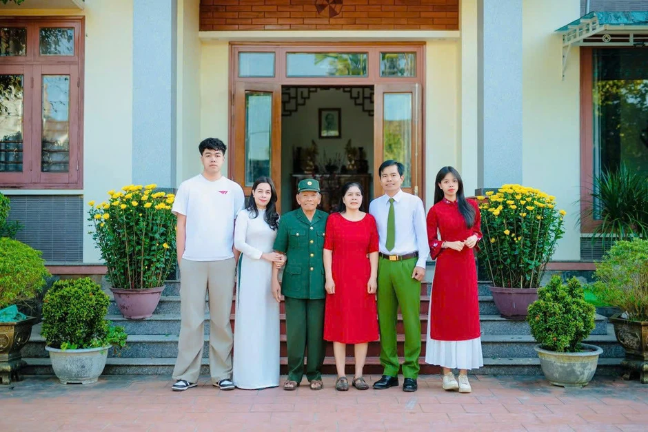 Huyền thoại về 3 anh hùng trong một gia đình người Pa Cô
