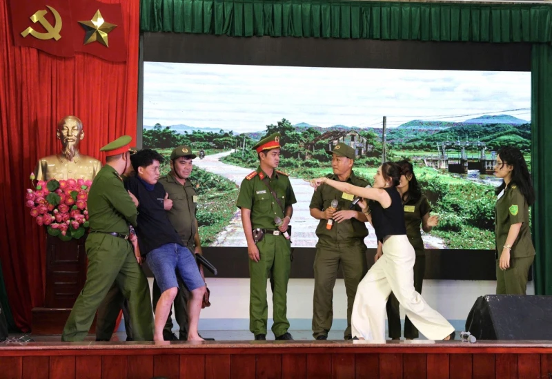 Kế hoạch và thể lệ tổ chức Hội thi Lực lượng tham gia bảo vệ ANTT ở cơ sở giỏi toàn quốc lần thứ I Kế hoạch và thể lệ tổ chức Hội thi Lực lượng tham gia bảo vệ ANTT ở cơ sở giỏi toàn quốc lần thứ I