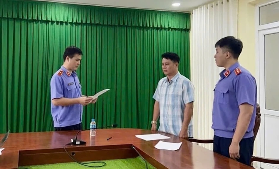 Kết luận vụ ‘đổi trắng thay đen’ hồ sơ TNGT khiến nữ sinh 14 tuổi tử vong Kết luận vụ ‘đổi trắng thay đen’ hồ sơ TNGT khiến nữ sinh 14 tuổi tử vong