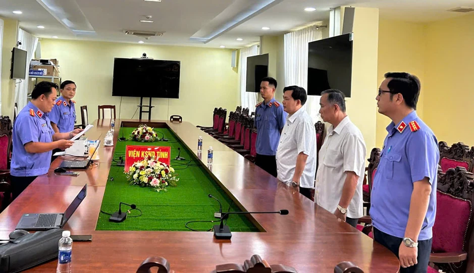 Kết luận vụ ‘đổi trắng thay đen’ hồ sơ TNGT khiến nữ sinh 14 tuổi tử vong Kết luận vụ ‘đổi trắng thay đen’ hồ sơ TNGT khiến nữ sinh 14 tuổi tử vong