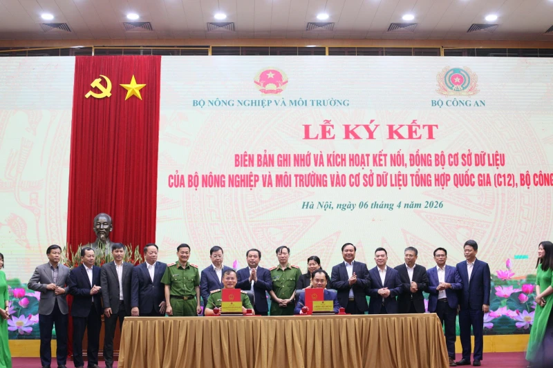 Kết nối, đồng bộ dữ liệu trong lĩnh vực nông nghiệp và môi trường Kết nối, đồng bộ dữ liệu trong lĩnh vực nông nghiệp và môi trường