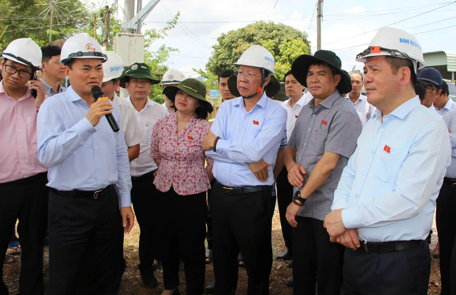 Kết nối giao thông TP.HCM với sân bay Long Thành sẽ đồng bộ vào cuối năm 2026 Kết nối giao thông TP.HCM với sân bay Long Thành sẽ đồng bộ vào cuối năm 2026