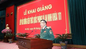 Khai giảng lớp bồi dưỡng kiến thức quốc phòng an ninh khóa 101