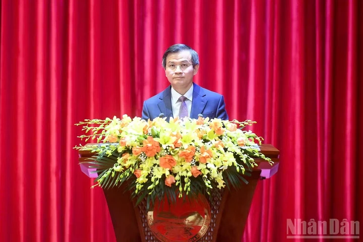 Khai mạc chương trình bồi dưỡng, cập nhật kiến thức đối với Ủy viên Trung ương Khai mạc chương trình bồi dưỡng, cập nhật kiến thức đối với Ủy viên Trung ương