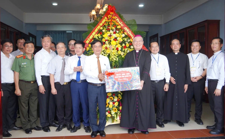 Khai mạc Đại hội hành hương Đức Mẹ La Vang, lan tỏa giá trị văn hóa và đức tin Khai mạc Đại hội hành hương Đức Mẹ La Vang, lan tỏa giá trị văn hóa và đức tin