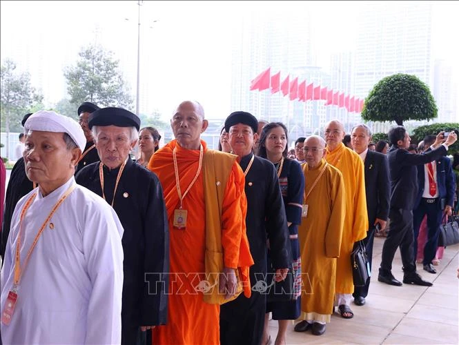Khai mạc trọng thể Đại hội đại biểu toàn quốc MTTQ Việt Nam lần thứ XI Khai mạc trọng thể Đại hội đại biểu toàn quốc MTTQ Việt Nam lần thứ XI