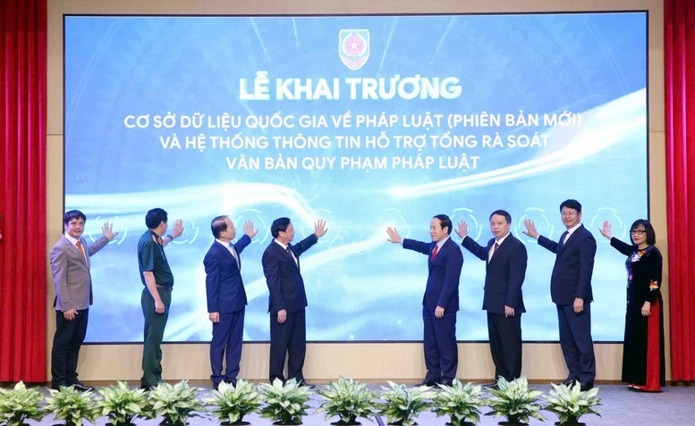 Khai trương Cơ sở dữ liệu quốc gia về pháp luật phiên bản mới Khai trương Cơ sở dữ liệu quốc gia về pháp luật phiên bản mới