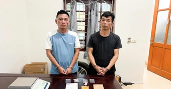 Khám xét nơi ở, bắt Bùi Công Tám SN 1980