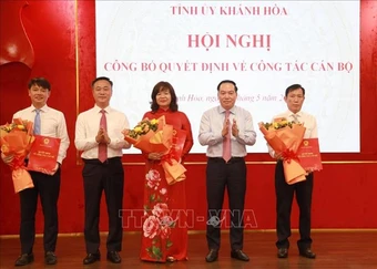 Khánh Hòa: Điều động cán bộ để nâng cao khả năng quản lý từ tỉnh tới cơ sở