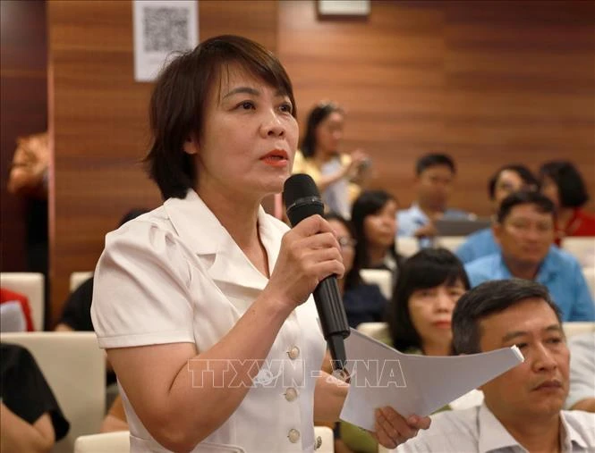 Khánh Hòa: Đối thoại để 'gỡ vướng' cho chính quyền cấp xã Khánh Hòa: Đối thoại để 'gỡ vướng' cho chính quyền cấp xã