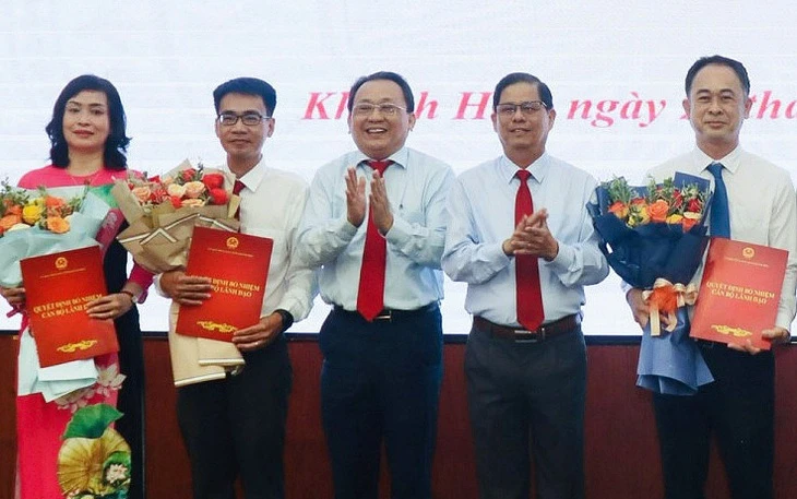 Khánh Hòa kêu gọi đầu tư dự án Cảng hàng không Vân Phong 1,5 triệu khách/năm Khánh Hòa kêu gọi đầu tư dự án Cảng hàng không Vân Phong 1,5 triệu khách/năm