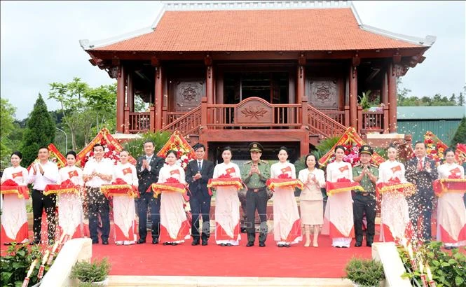 Khánh thành 'địa chỉ đỏ', phát động Tết trồng cây nhớ ơn Bác Hồ Khánh thành 'địa chỉ đỏ', phát động Tết trồng cây nhớ ơn Bác Hồ