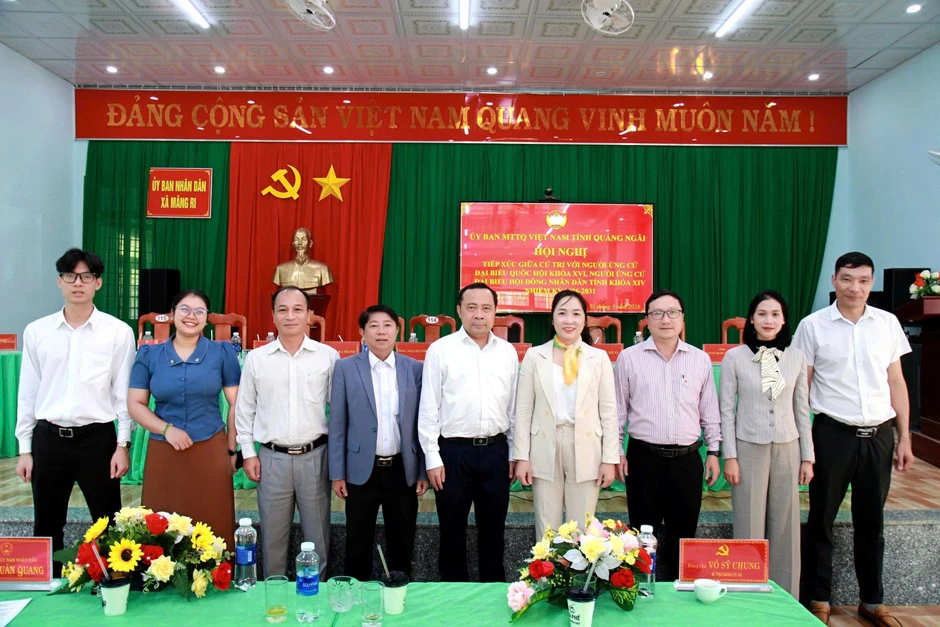 Khát vọng nâng cao tri thức vùng cao của cô giáo người Brâu Khát vọng nâng cao tri thức vùng cao của cô giáo người Brâu