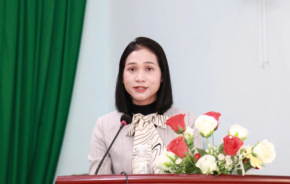 Khát vọng nâng cao tri thức vùng cao của cô giáo người Brâu Khát vọng nâng cao tri thức vùng cao của cô giáo người Brâu