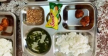 Khay cơm với muối lạc và hai miếng chả bé xíu ở Phú Thọ: Chính quyền xã nói gì?