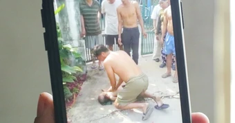 Khen thưởng thanh niên cứu bé trai dưới hầm nước thải ở Tây Ninh