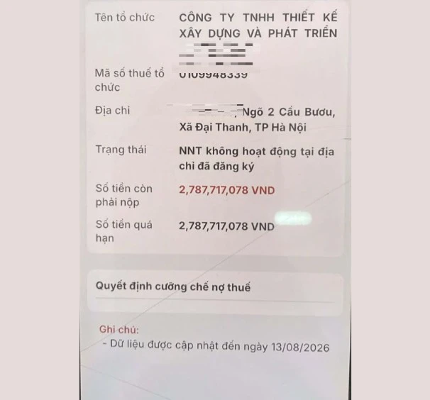 Khổ sở trong vai giám đốc, cú sốc 'tuýt còi' xuất cảnh Khổ sở trong vai giám đốc, cú sốc 'tuýt còi' xuất cảnh