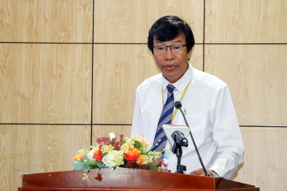 Khoa Luật, Đại học Cần Thơ ký kết biên bản ghi nhớ hợp tác với Báo Pháp Luật TP.HCM Khoa Luật, Đại học Cần Thơ ký kết biên bản ghi nhớ hợp tác với Báo Pháp Luật TP.HCM