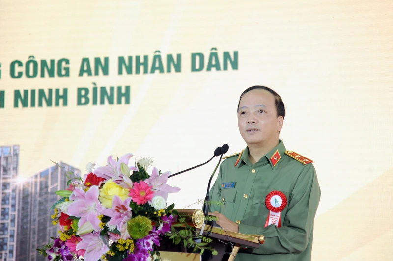 Khởi công Dự án xây dựng nhà ở cho lực lượng vũ trang Công an nhân dân tại Ninh Bình Khởi công Dự án xây dựng nhà ở cho lực lượng vũ trang Công an nhân dân tại Ninh Bình