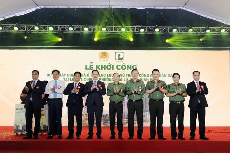 Khởi công Dự án xây dựng nhà ở cho lực lượng vũ trang Công an nhân dân tại Ninh Bình Khởi công Dự án xây dựng nhà ở cho lực lượng vũ trang Công an nhân dân tại Ninh Bình