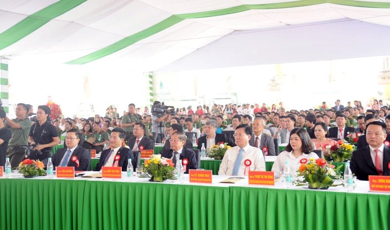 Khởi công Dự án xây dựng nhà ở cho lực lượng vũ trang Công an nhân dân tại Ninh Bình Khởi công Dự án xây dựng nhà ở cho lực lượng vũ trang Công an nhân dân tại Ninh Bình