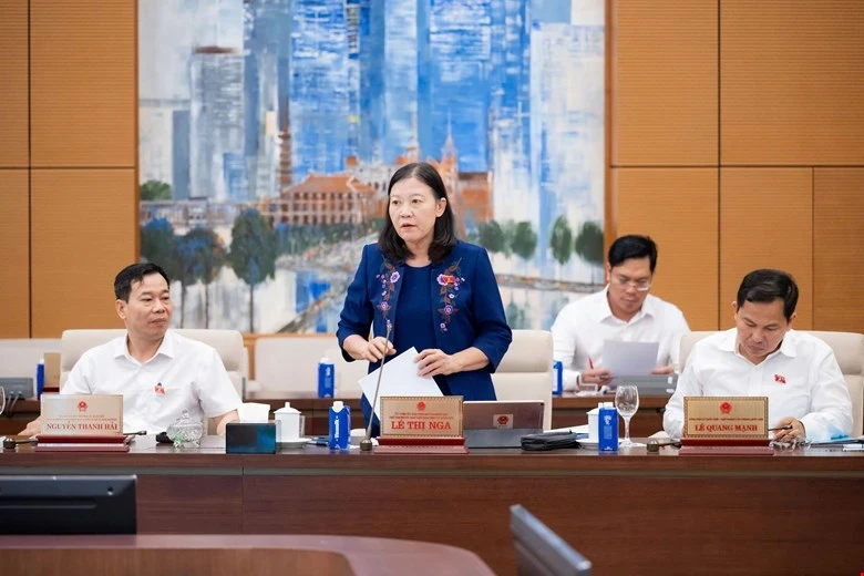 Khối lượng công việc cấp xã gia tăng nhưng chế độ, chính sách chưa tương xứng Khối lượng công việc cấp xã gia tăng nhưng chế độ, chính sách chưa tương xứng
