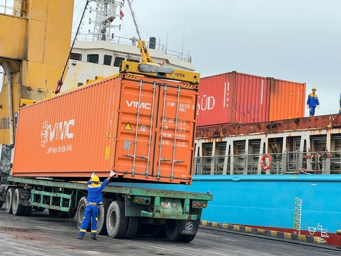 Khơi thông mạch logistics vùng ĐBSCL Khơi thông mạch logistics vùng ĐBSCL