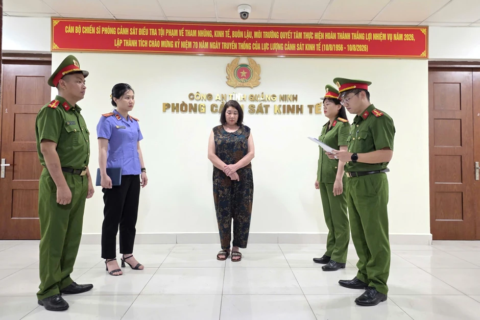 Khởi tố 2 chủ cơ sở sản xuất hơn 160 tấn giá đỗ chứa chất gây ung thư Khởi tố 2 chủ cơ sở sản xuất hơn 160 tấn giá đỗ chứa chất gây ung thư