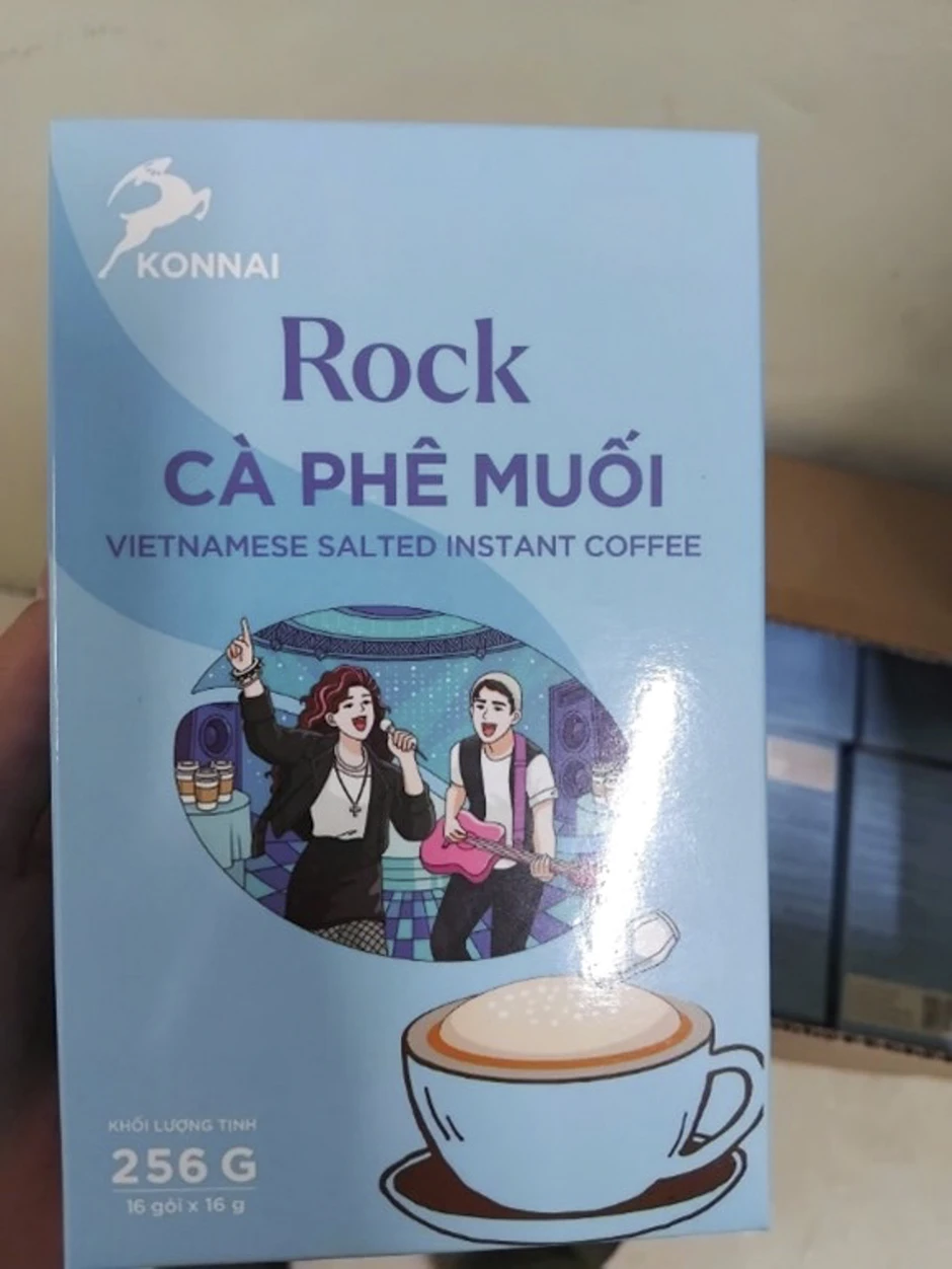 Khởi tố 4 bị can sản xuất cà phê hòa tan giả thương hiệu 'Rock-Cafe Muối' Khởi tố 4 bị can sản xuất cà phê hòa tan giả thương hiệu 'Rock-Cafe Muối'