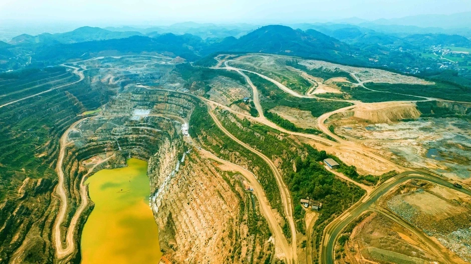 Không đấu giá quyền khai thác quặng vonfram và 2 khu vực quặng vàng Không đấu giá quyền khai thác quặng vonfram và 2 khu vực quặng vàng