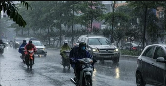 Không khí lạnh tràn xuống Bắc Bộ , cảnh báo thiên tai lốc , sét , mưa đá