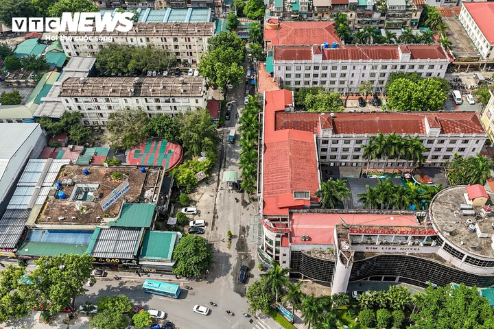 Khu đất ‘vàng’ ở Hà Nội được phá dỡ lấy mặt bằng xây cao ốc 99 tầng Khu đất ‘vàng’ ở Hà Nội được phá dỡ lấy mặt bằng xây cao ốc 99 tầng