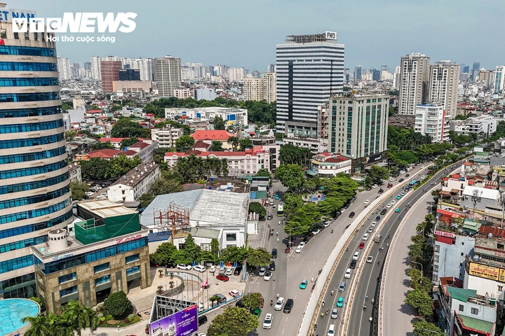 Khu đất ‘vàng’ ở Hà Nội được phá dỡ lấy mặt bằng xây cao ốc 99 tầng Khu đất ‘vàng’ ở Hà Nội được phá dỡ lấy mặt bằng xây cao ốc 99 tầng