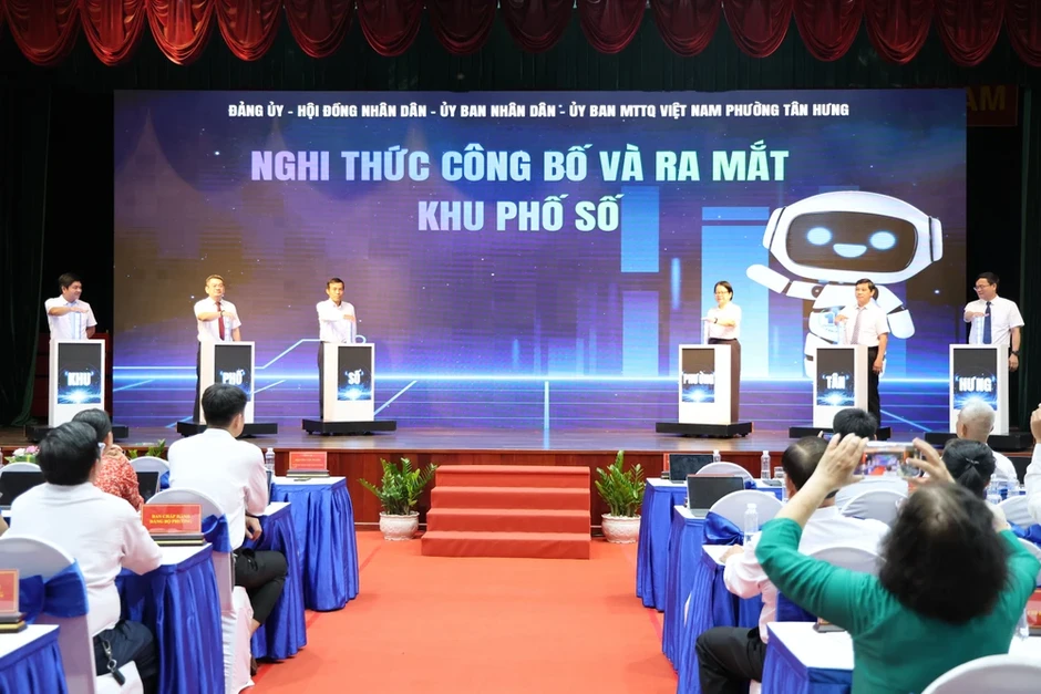 Khu phố số ở phường Tân Hưng, TP.HCM: Dùng 'QR một chạm' tương tác với chính quyền Khu phố số ở phường Tân Hưng, TP.HCM: Dùng 'QR một chạm' tương tác với chính quyền
