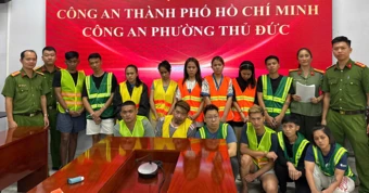 Kiểm tra bất ngờ một khách sạn, công an phát hiện ổ nhóm lừa đảo quốc tế