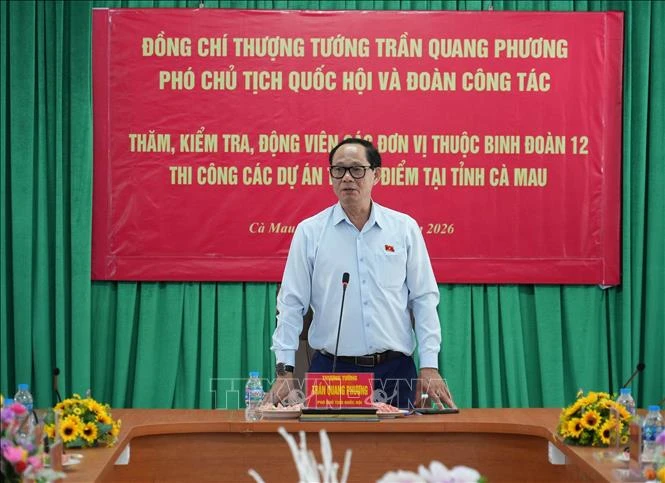 Kiểm tra công tác chuẩn bị bầu cử tại Đất Mũi Kiểm tra công tác chuẩn bị bầu cử tại Đất Mũi