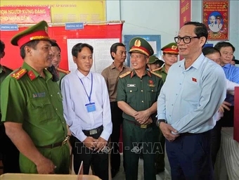 Kiểm tra công tác chuẩn bị bầu cử tại Đất Mũi