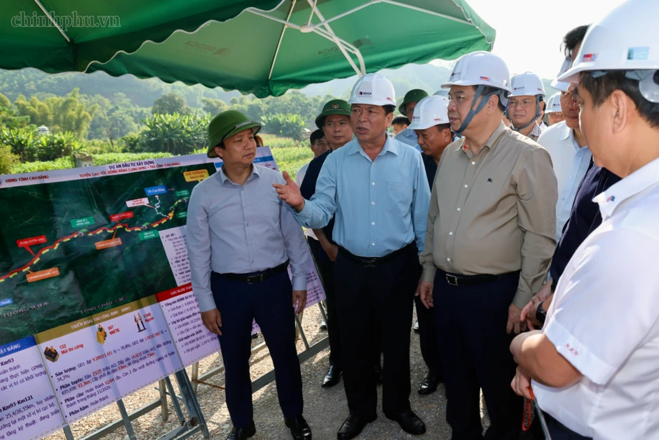 Kiến nghị cho xe chạy miễn phí 62km cao tốc Đồng Đăng-Trà Lĩnh dịp Tết 2027 Kiến nghị cho xe chạy miễn phí 62km cao tốc Đồng Đăng-Trà Lĩnh dịp Tết 2027