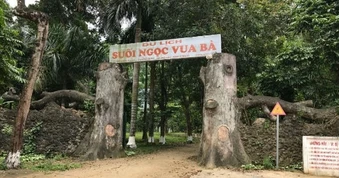 Kiến nghị Thủ tướng chỉ đạo Hà Nội bãi bỏ việc giải thể Suối Ngọc - Vua Bà