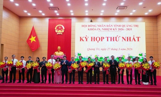 Kiện toàn nhân sự lãnh đạo chủ chốt tỉnh Quảng Trị Kiện toàn nhân sự lãnh đạo chủ chốt tỉnh Quảng Trị