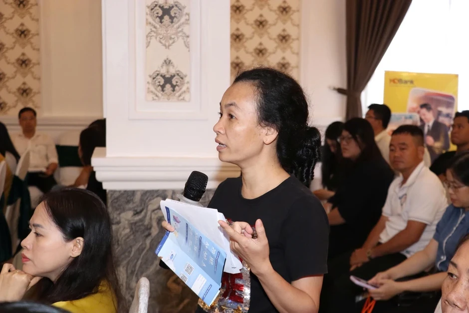 Ký kết dòng vốn hàng trăm tỉ đồng hỗ trợ doanh nghiệp tại phường Tăng Nhơn Phú