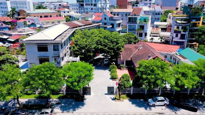 Kỷ luật ông Nguyễn Đình Đức, Giám đốc Sở Nông nghiệp và Môi trường TP Huế Kỷ luật ông Nguyễn Đình Đức, Giám đốc Sở Nông nghiệp và Môi trường TP Huế