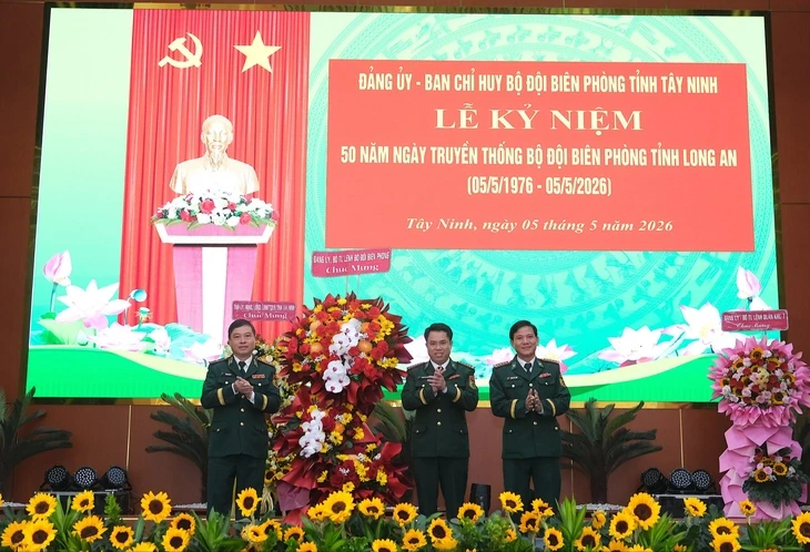 Kỷ niệm 50 năm Bộ đội biên phòng Long An, 21 cá nhân được UBND Tây Ninh tặng bằng khen