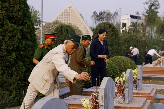 KỶ NIỆM 72 NĂM CHIẾN THẮNG ĐIỆN BIÊN PHỦ (7.5.1954 - 7.5.2026): Điện Biên vươn mình mạnh mẽ