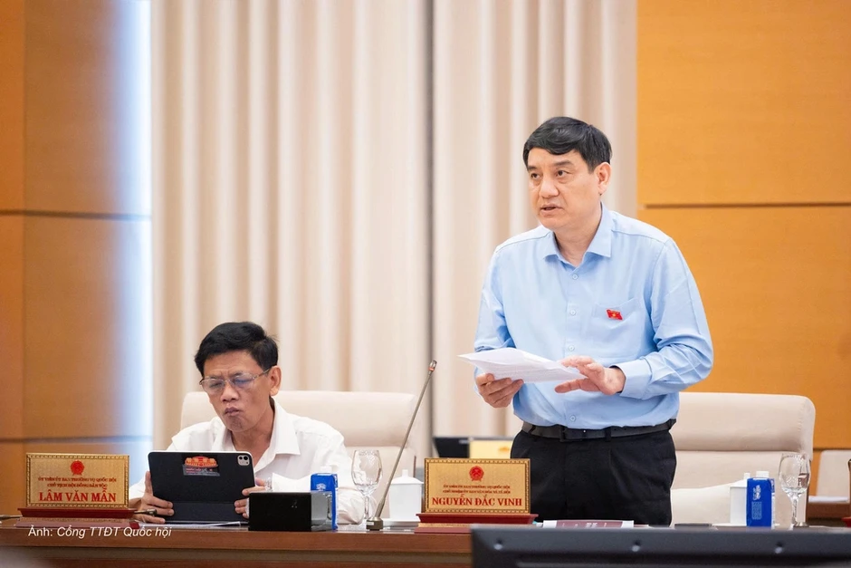 'Kỳ thi hai trong một đang bộc lộ nhiều bất cập' 'Kỳ thi hai trong một đang bộc lộ nhiều bất cập'