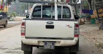 Lái xe biển xanh vi phạm có được dùng tiền ngân sách để nộp phạt hay không?